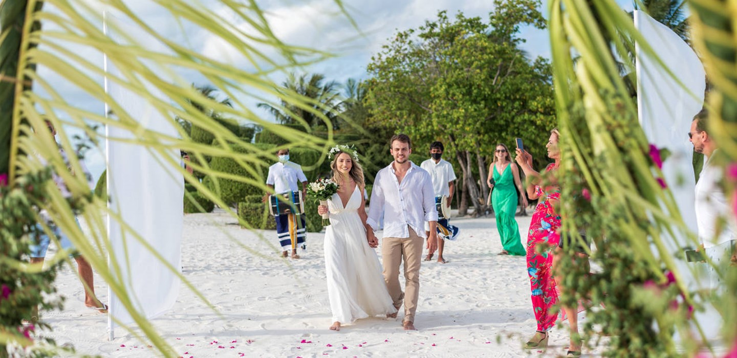 Say “I Do” in Paradise: LUX<bdi>*</bdi> South Ari Atoll Resort <bdi>&</bdi> Villas Launches The Zero Waste Weddings