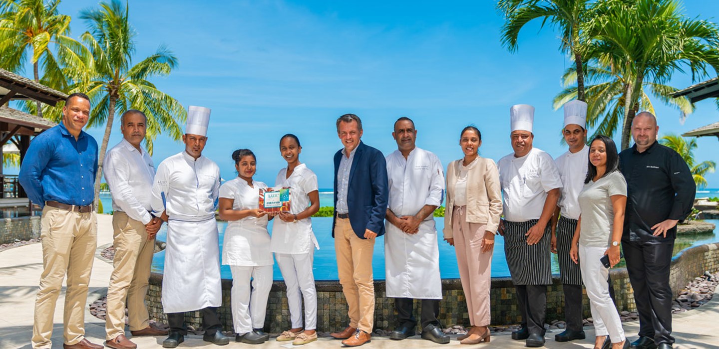 LUX<bdi>*</bdi> Le Morne earns the highest distinction for its fight against food waste: The Pledge all Star