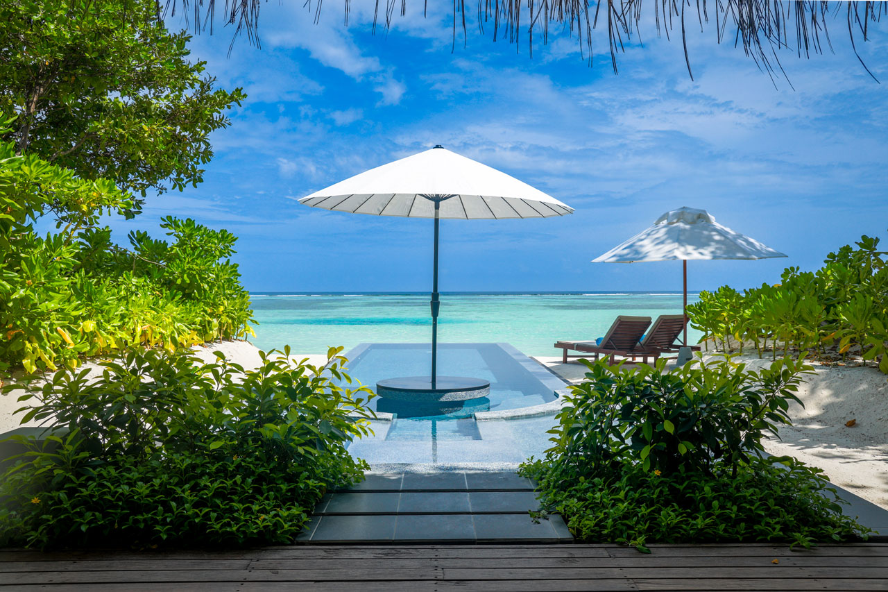 马尔代夫南阿里环礁丽世度假村揭幕全新浪漫海滩泳池别墅