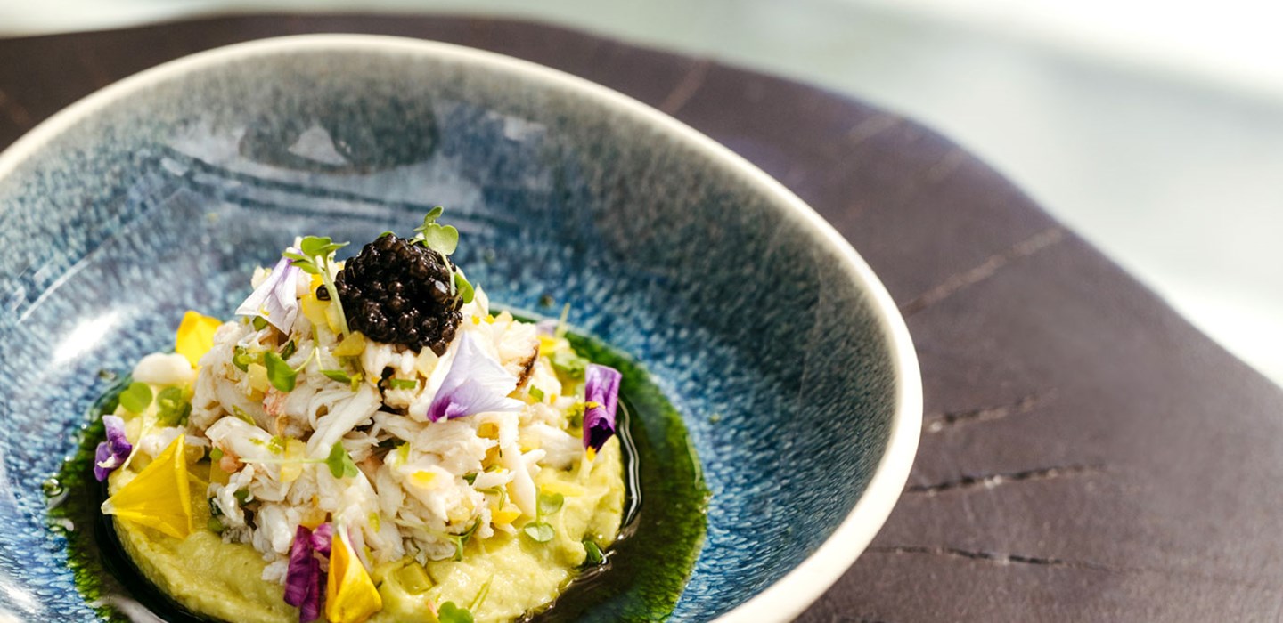 LUX<bdi>*</bdi> Grand Baie reveals the Crudo Menu, a collaborative creation with renowned French Michelin-starred Chef Justin Schmitt