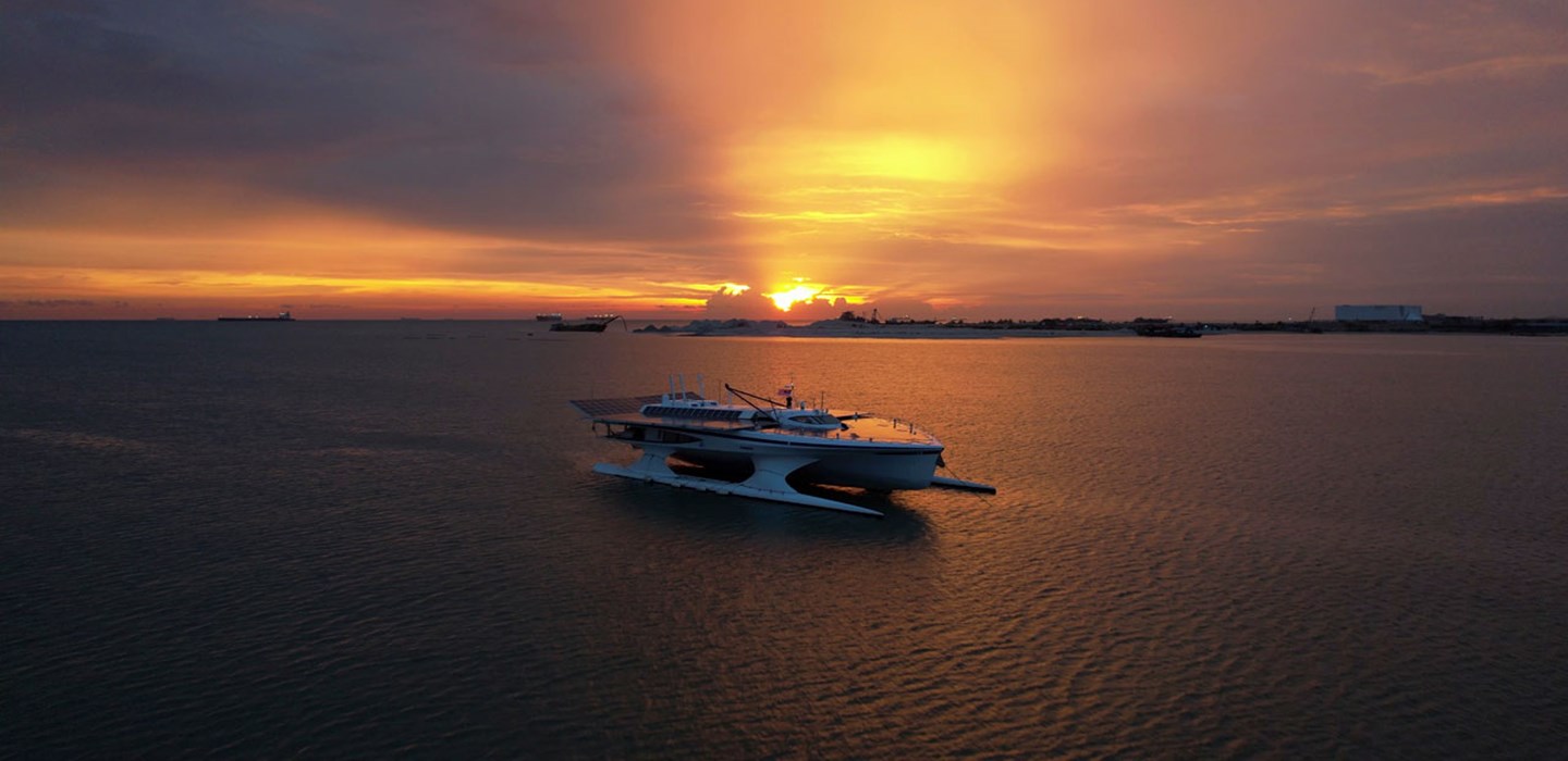 LUX<bdi>*</bdi> South Ari Atoll Welcomes The World’s First Solar-Powered Vessel